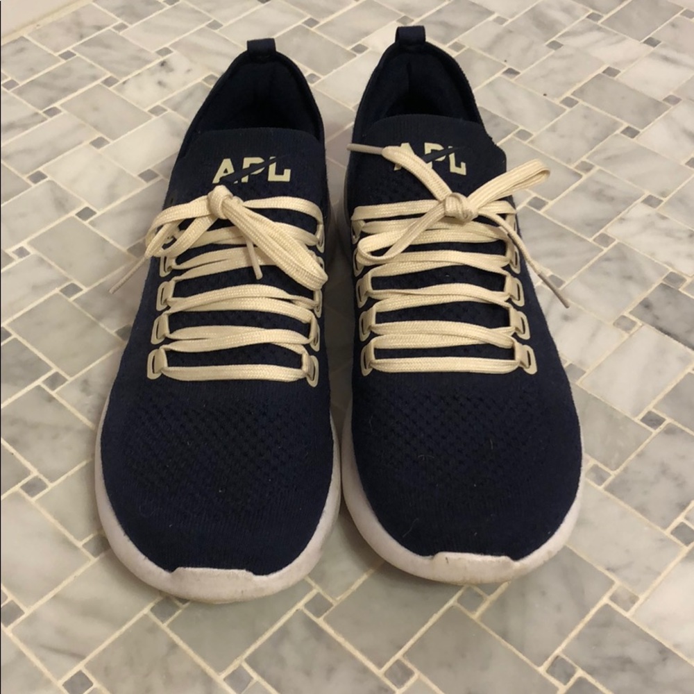 APL Techloom Sneakers